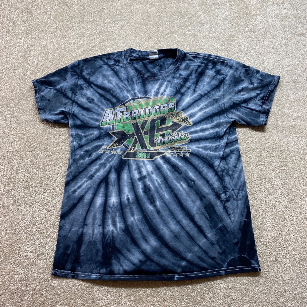 AFBRIDGES XC Invite 2019 Nashville Steeplechase Course Tie Dye Shirt Mens Medium